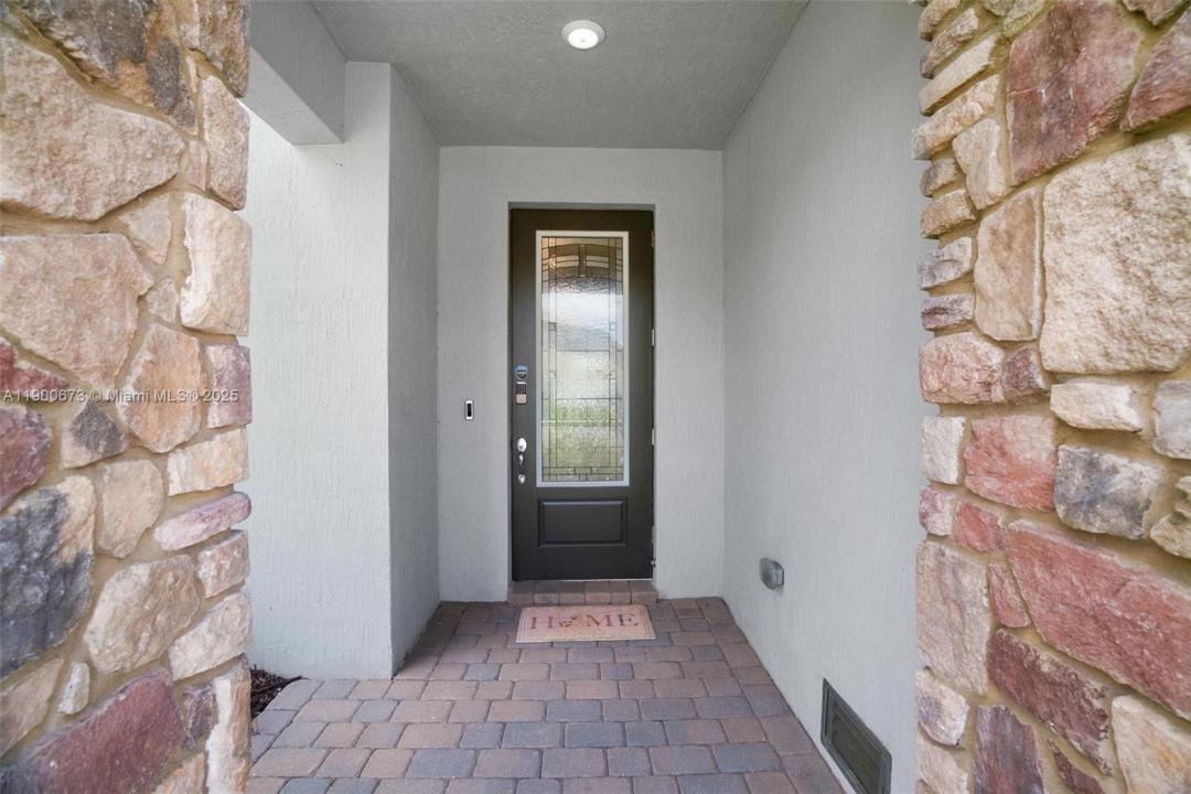 8036 NW 78th St, Tamarac, Florida 33321