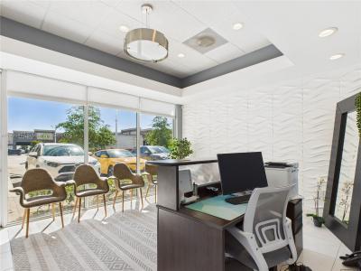 Hallandale Beach, Florida 33009, USA