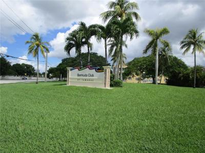 5940 NW 64 TH AVE 109, Tamarac, Florida 33319, USA