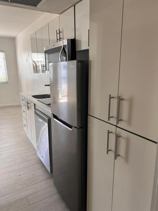 1601 Meridian Ave 202, Miami Beach, Floride 33139, États-Unis