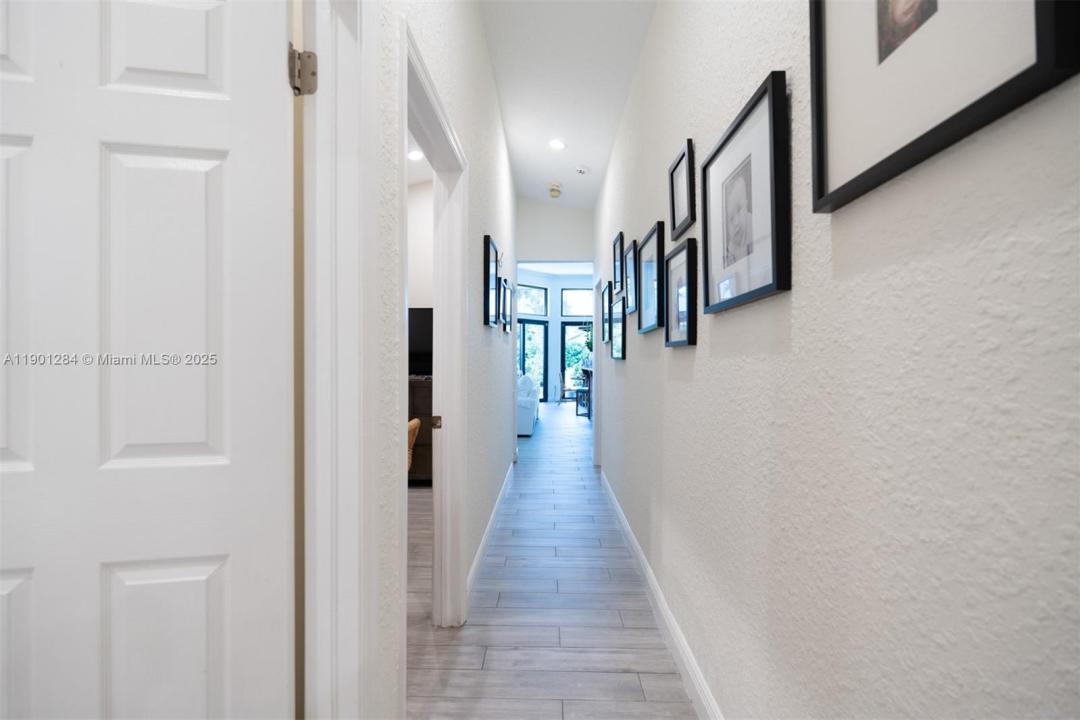 7761 SW 185th St, Cutler Bay, Florida 33157