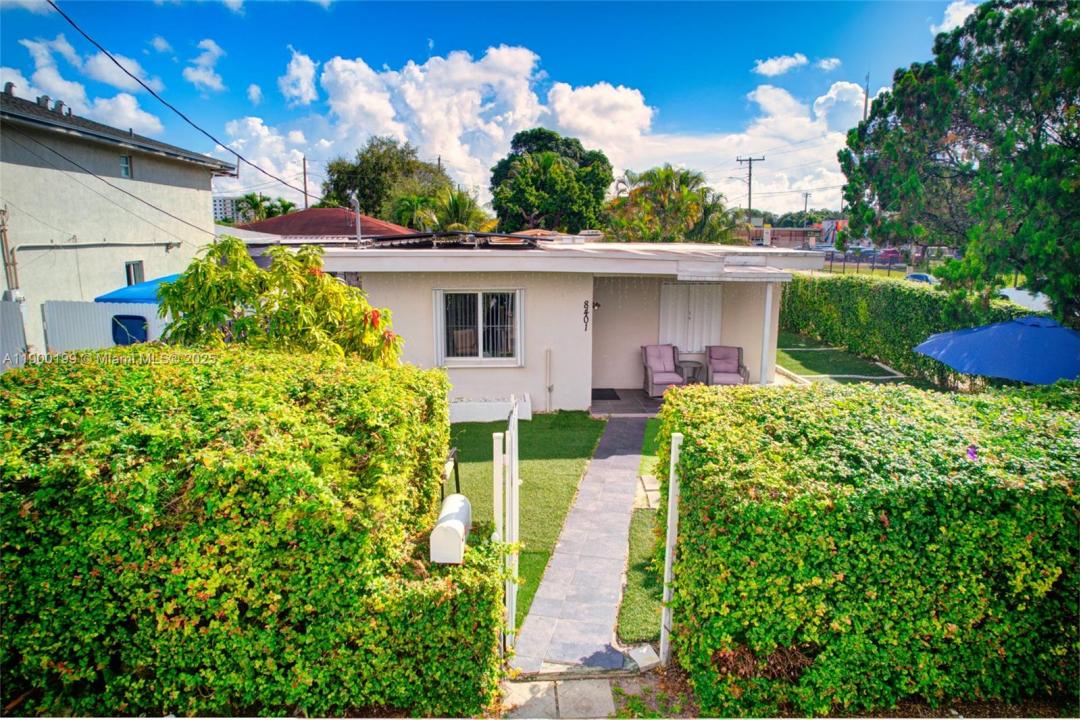 8401 NW 24th Pl, Miami, Florida 33147