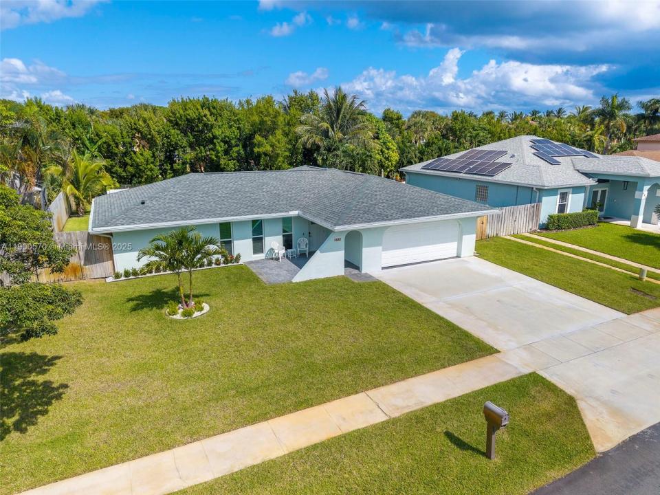 635 NE 15th Pl, Boynton Beach, Flórida 33435, Estados Unidos