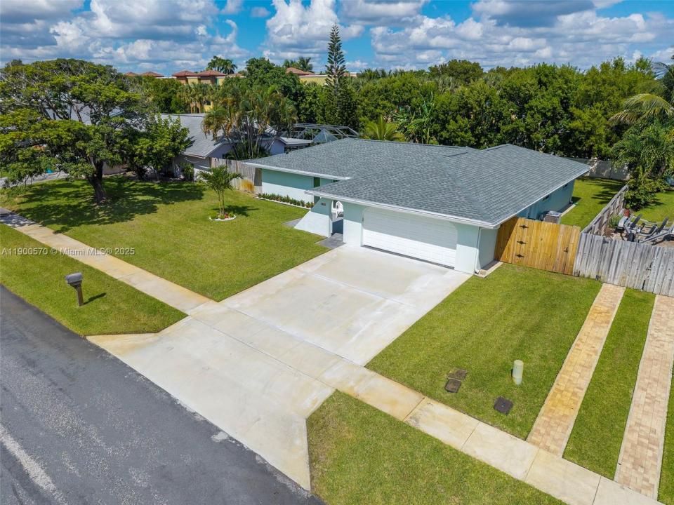 635 NE 15th Pl, Boynton Beach, Flórida 33435, Estados Unidos