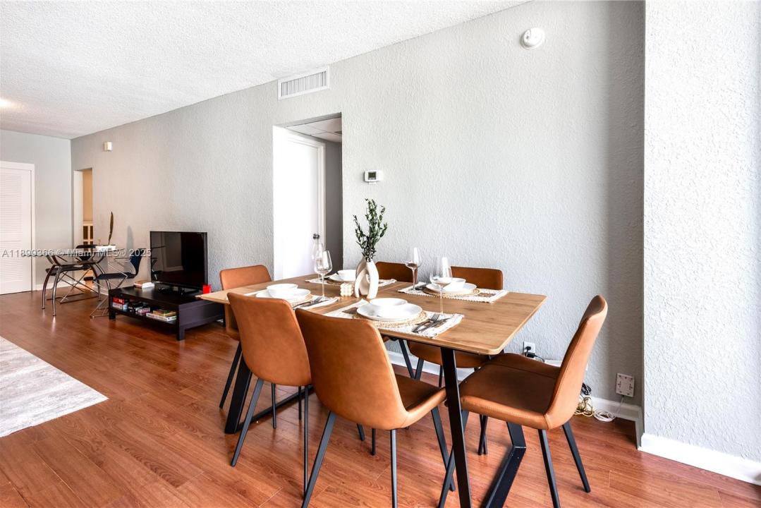 4001 S Ocean Dr 12K, Hollywood, Florida 33019, USA