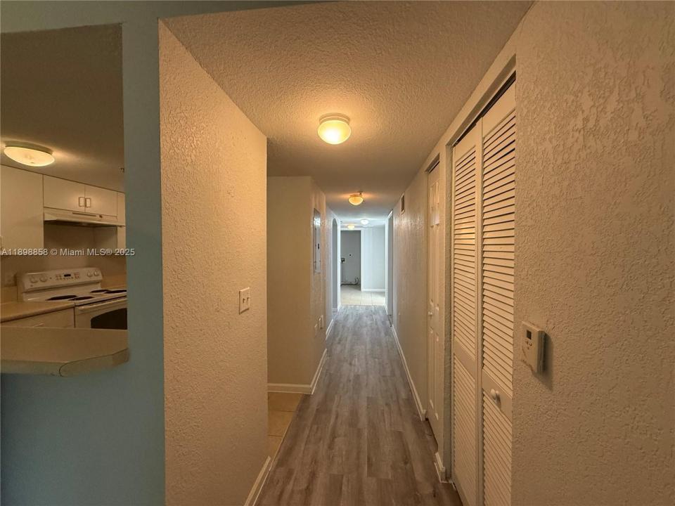 3452 Cypress Trl 101, West Palm Beach, Flórida 33417, Estados Unidos