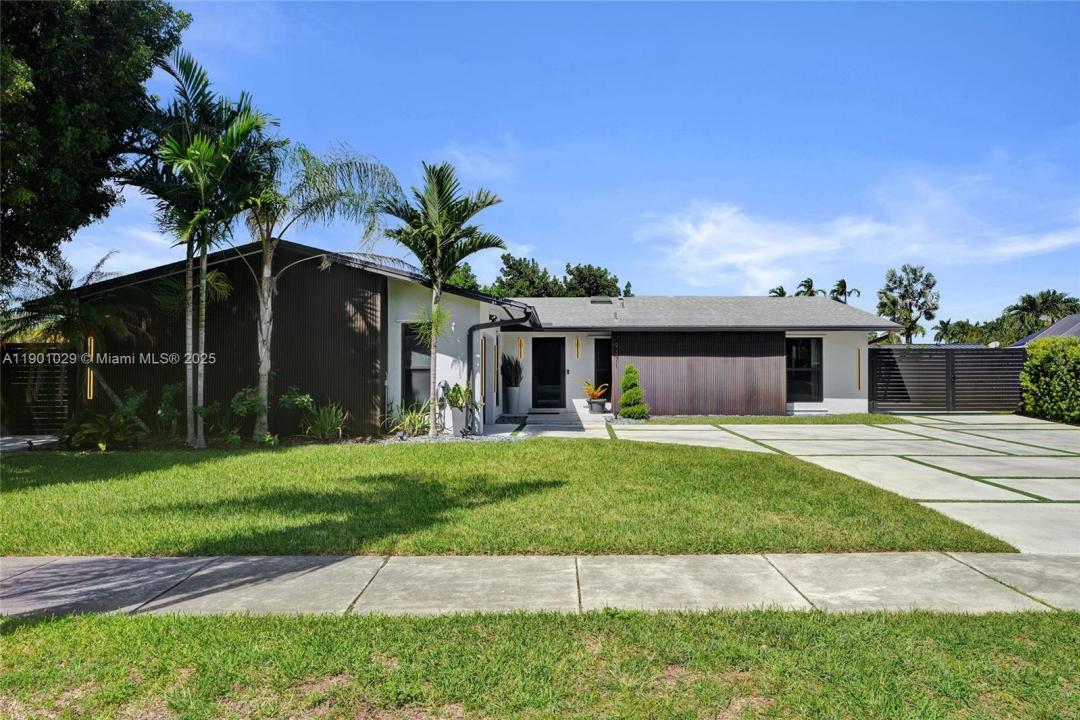 9371 SW 185th Ter, Cutler Bay, Florida 33157