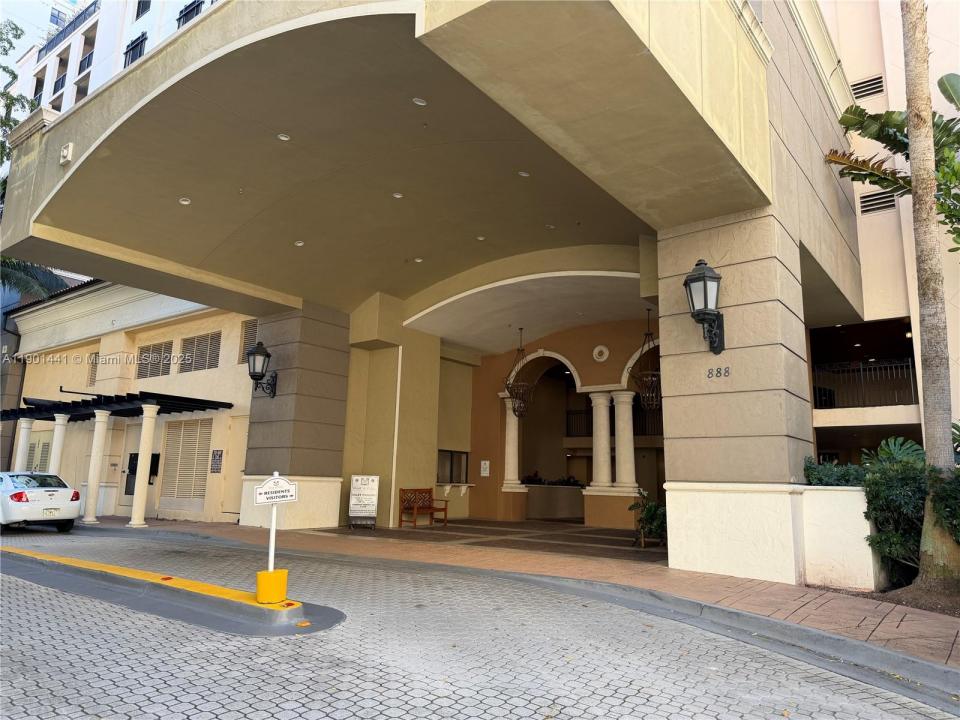 888 S Douglas Rd 917, Coral Gables, Floride 33134, États-Unis