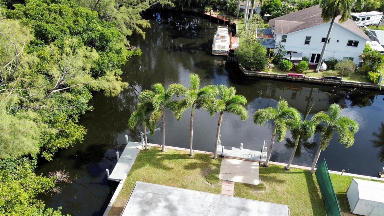 4500 SW 42nd Ter 0, Dania Beach, Florida 33314