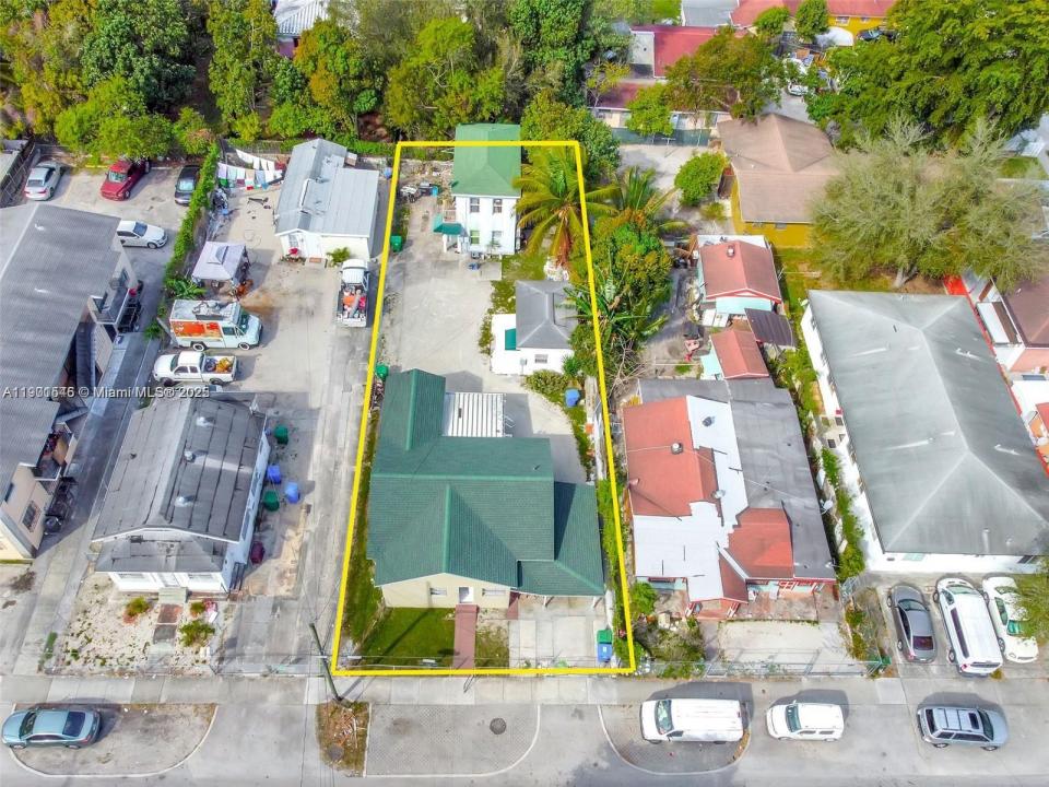 2930 NW 14th Ave, Miami, Florida 33142