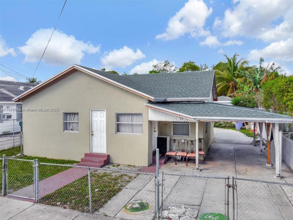 2930 NW 14th Ave, Miami, Florida 33142