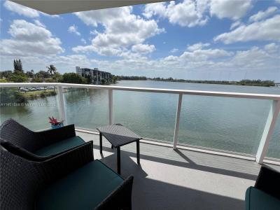 1301 NE Miami Gardens Dr 405W, Miami, Florida 33179, USA