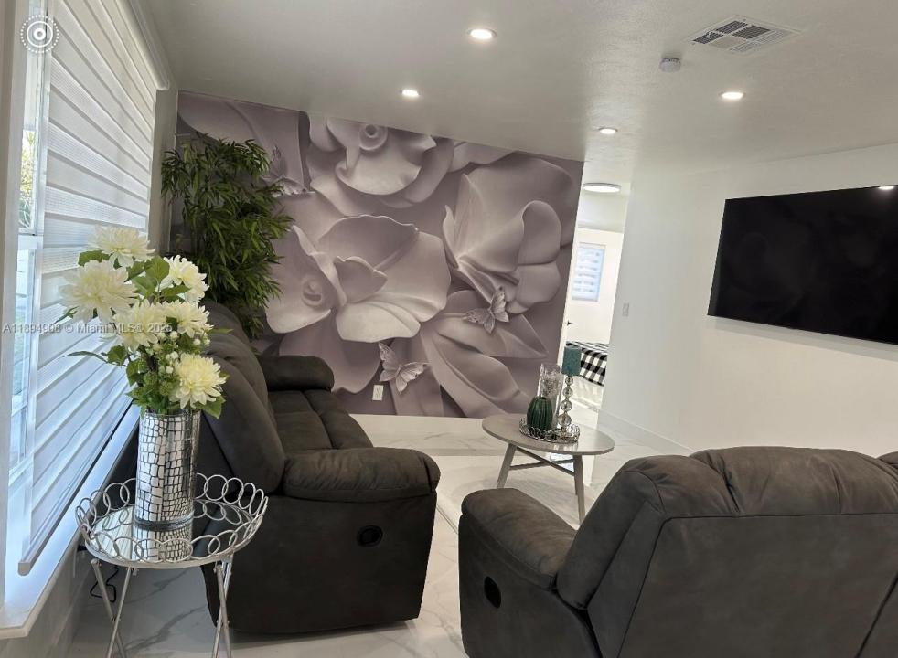 4531 SW 42nd  Terr,, Dania Beach, Florida 33314