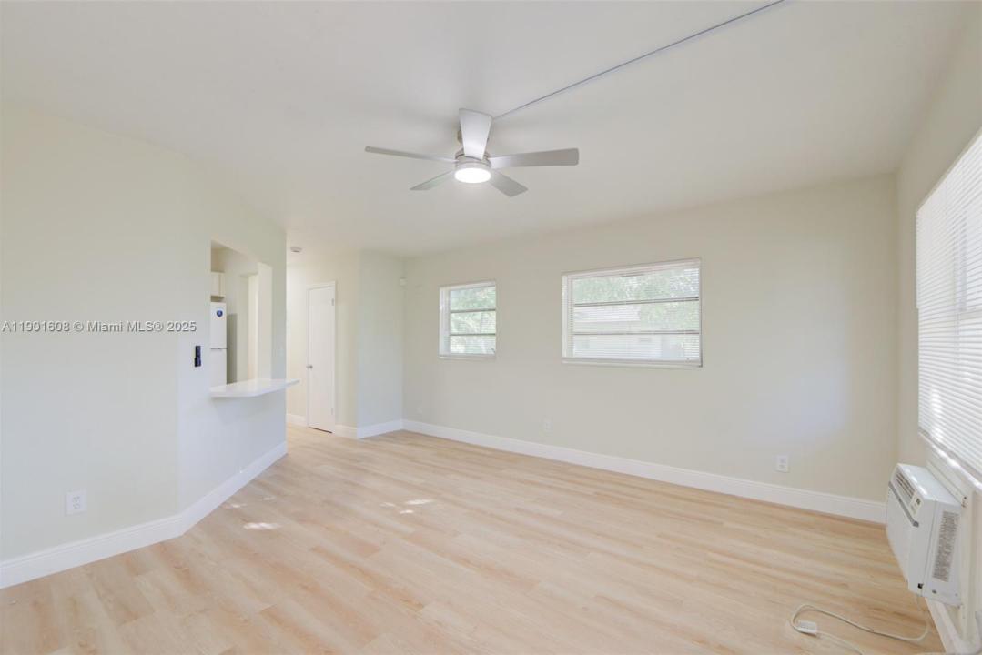 1880 NW 59th Way, Sunrise, Floryda 33313, USA