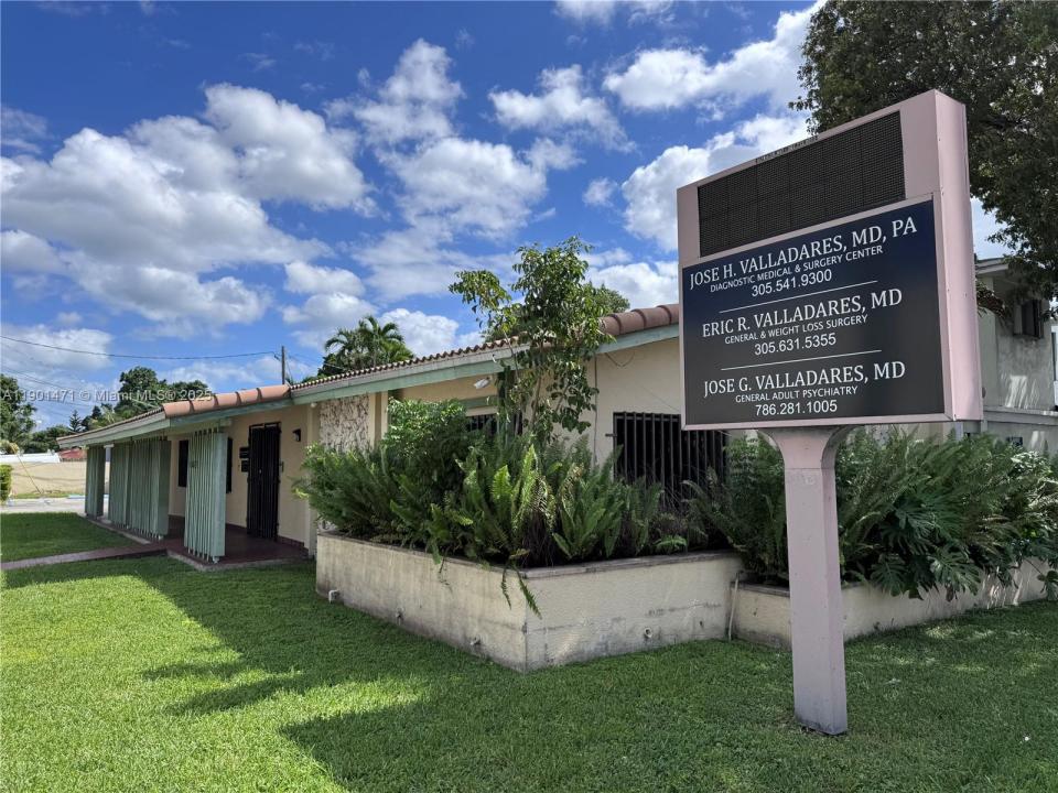 2660 SW 3rd St, Miami, Florida 33135, Estados Unidos