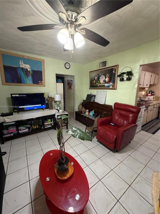 1720 NW 85th St, Miami, フロリダ 33147, アメリカ合衆国