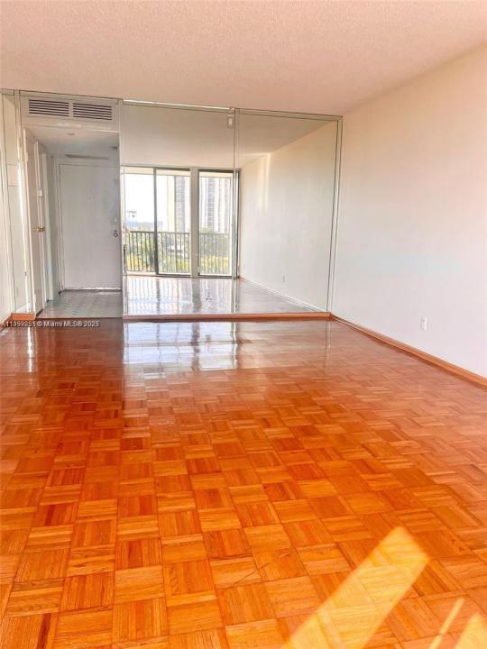 3101 N COUNTRY CLUB DR 603, Aventura, 佛罗里达州 33180, 美国