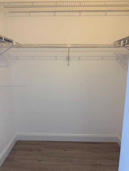 7601 E Treasure Dr PH112, North Bay Village, Florida 33141, Stati Uniti