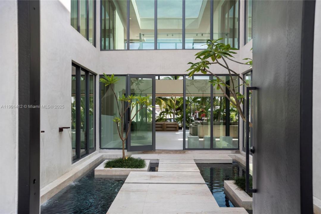 773 NE 77th Ter, Miami, Florida 33138, Stati Uniti