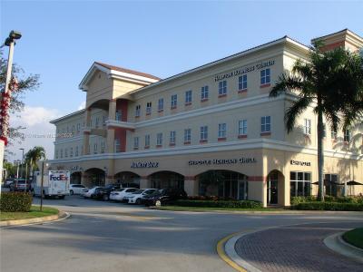 15800 Pines Blvd 324, Pembroke Pines, Florida 33027, USA