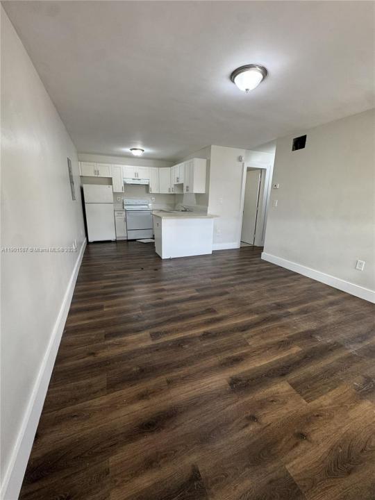 7501 NE 2nd Ct 7, Miami, Florida 33138, Stati Uniti