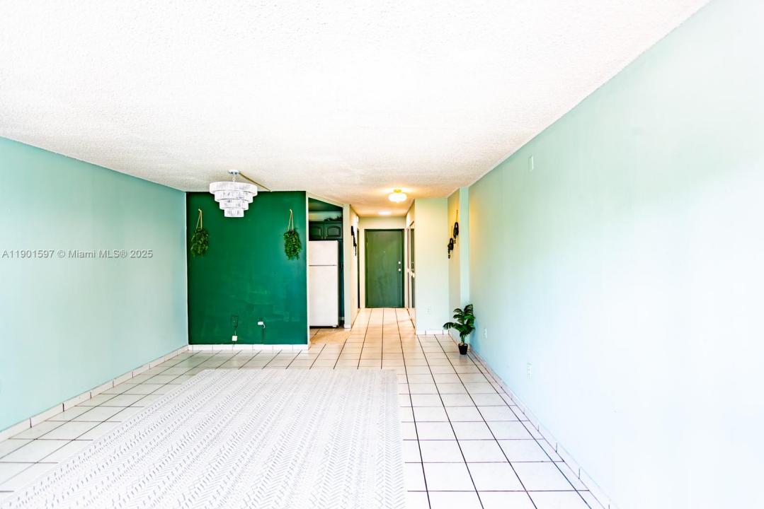 7620 Carlyle Ave 205, Miami Beach, 플로리다 33141, 미국