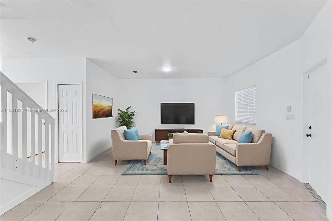 1530 SE 31st Ct, Homestead, Florida 33035