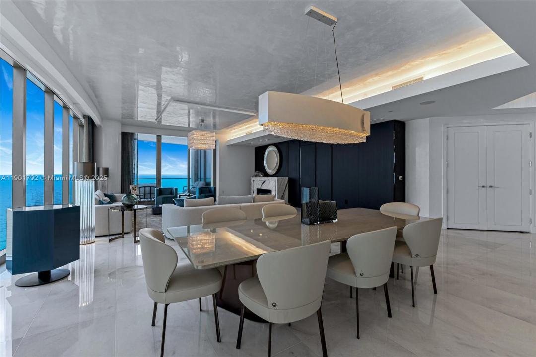 17975 Collins Ave N-1602, Sunny Isles Beach, Florida 33160, Stati Uniti