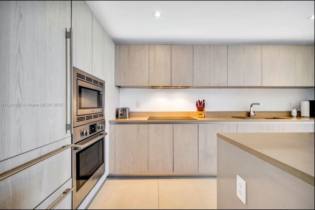 4111 S Ocean Dr 1212, Hollywood, Floride 33019, États-Unis