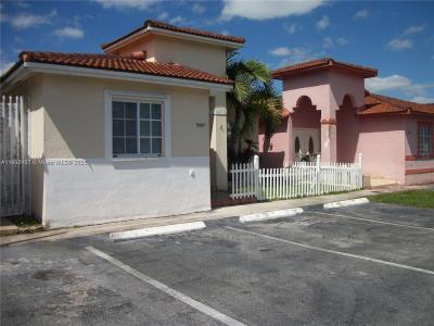 9307 NW 121st St 77, Hialeah Gardens, Florida 33018, USA