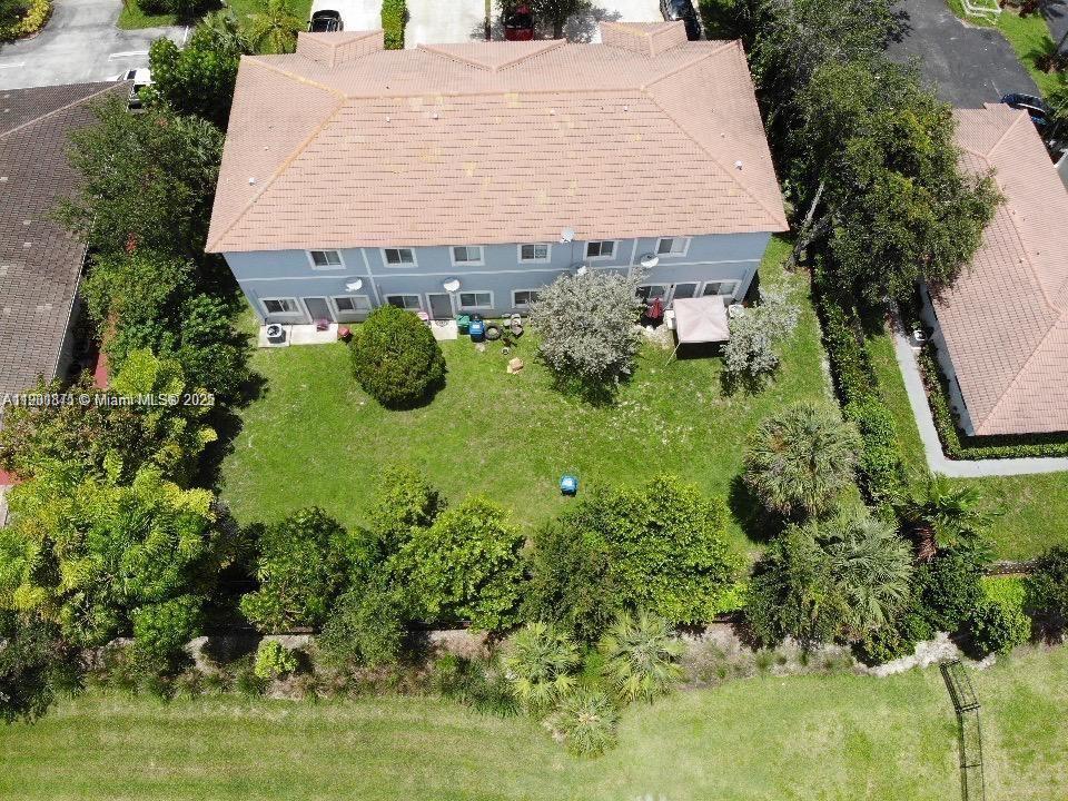 8706 NW 38th Dr, Coral Springs, Florida 33065