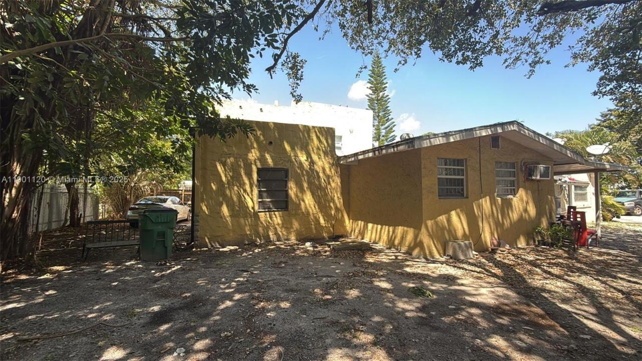 1340 Peri St, Opa-Locka, Flórida 33054, Estados Unidos