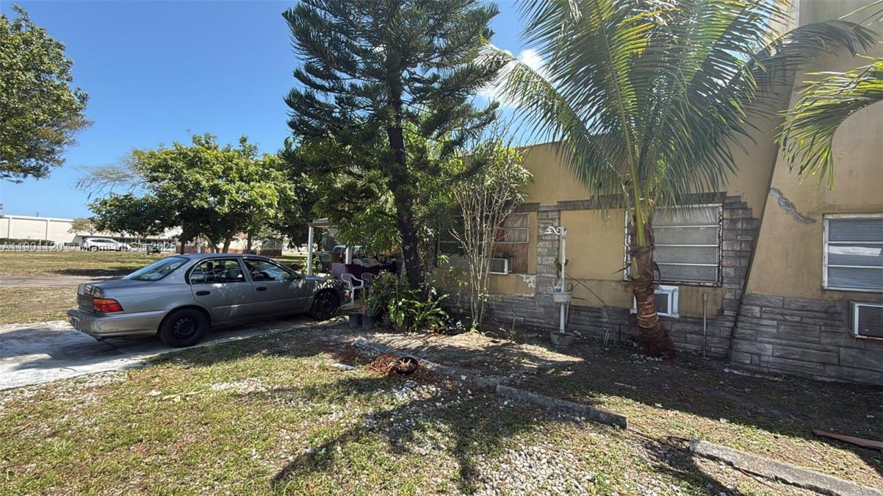 1340 Peri St, Opa-Locka, Flórida 33054, Estados Unidos