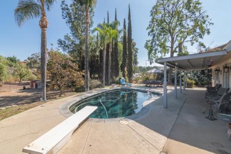 Golden Star, Riverside, كاليفورنيا 92506, الولايات المتحدة