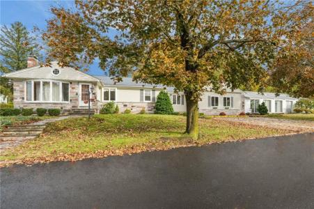 2 Oak Grove Boulevard, North Providence, Rhode Island 02911, Estados Unidos