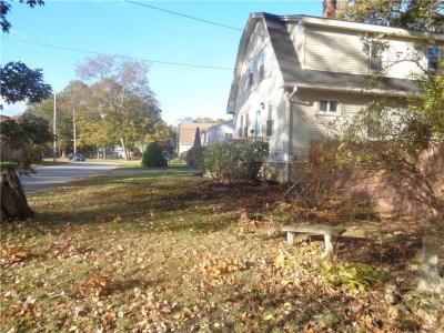 12 Lima Street, Warwick, Rhode Island 02889, USA