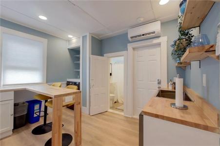 382 Spring Street 3, Newport, רוד איילנד 02840, ארצות הברית של אמריקה