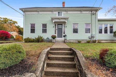 27 Dean Avenue, Johnston, Rhode Island 02919