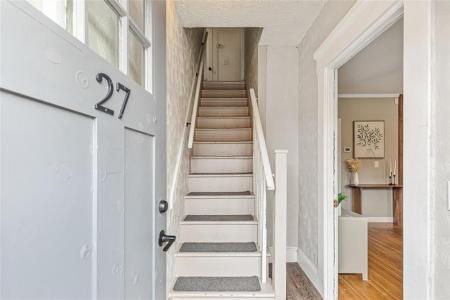 27 Dean Avenue, Johnston, Rhode Island 02919