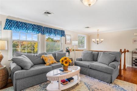 5 Leland Point Drive, Portsmouth, Rhode Island 02871, Stati Uniti