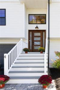 4 Byron Randall Road, Johnston, Rhode Island 02919, Stati Uniti