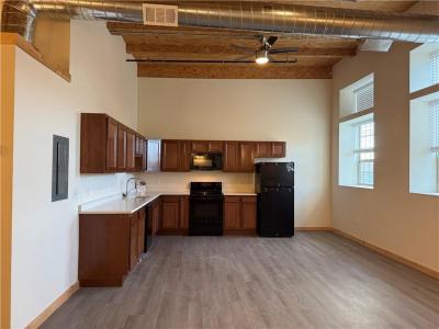 327 Pine Street 204, Pawtucket, Род Айленд 02860, Соединенные Штаты