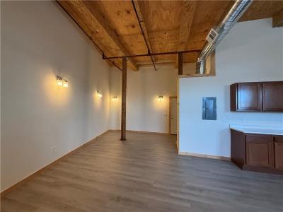 327 Pine Street 204, Pawtucket, Род Айленд 02860, Соединенные Штаты