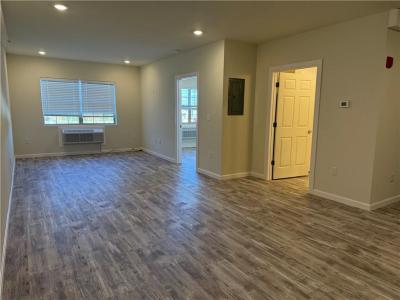 327 Pine Street 4006, Pawtucket, Rhode Island 02860