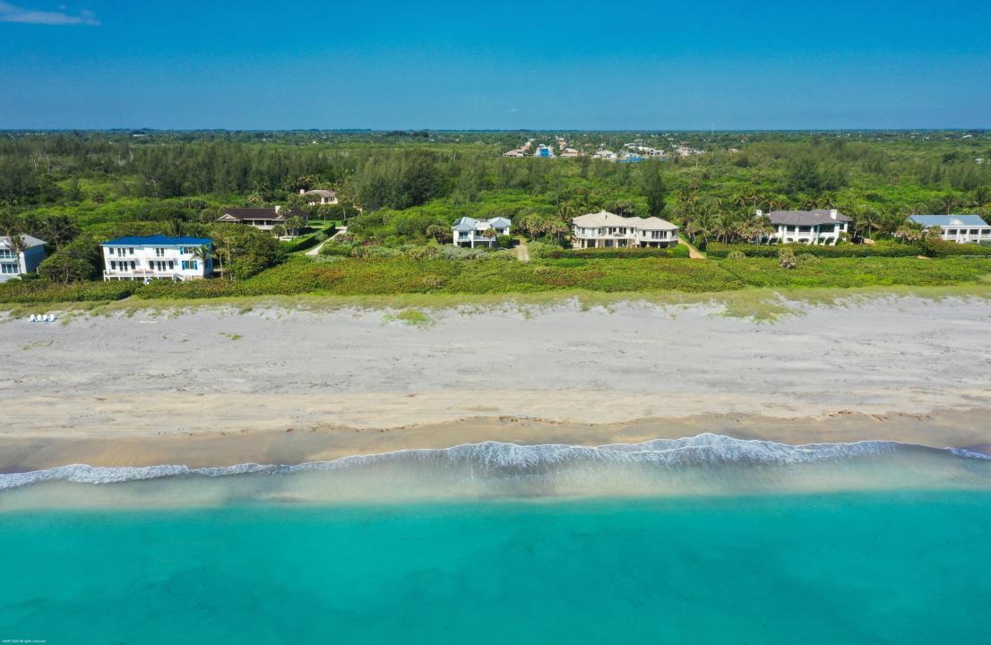 116 N Beach Road, Jupiter Island, Florida 33455