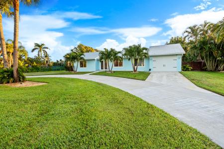9165 SE Yacht Club Circle, The Harbour at Hobe Sound, Hobe Sound, Florida 33455