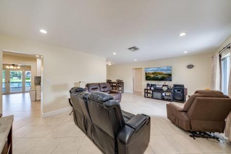 9603 NW 67th Court, Tamarac, Florida 33321