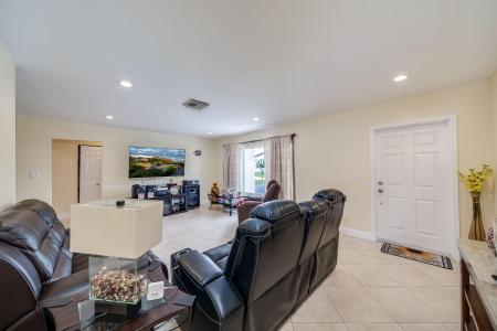 9603 NW 67th Court, Tamarac, Florida 33321
