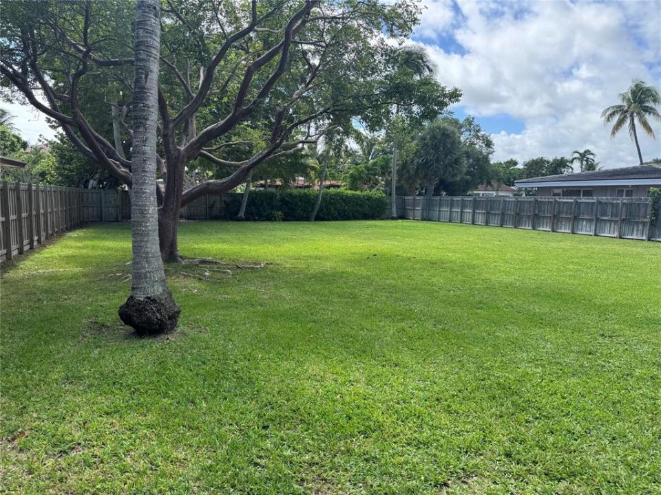 3417 Dover Rd, Pompano Beach, Florida 33062