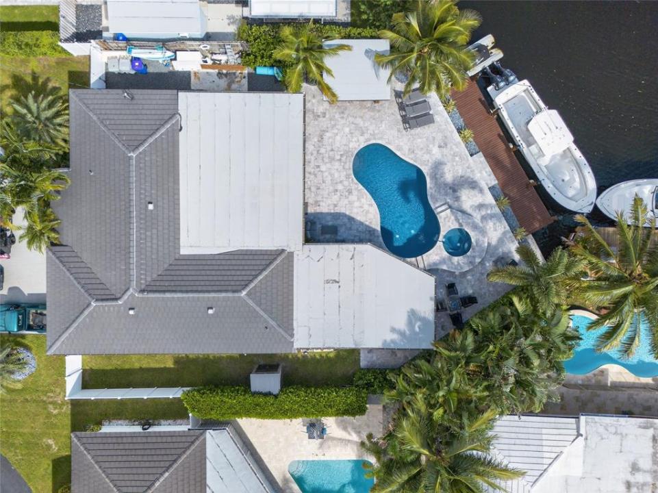 160 SE 3rd Ct, Garden Isles, Pompano Beach, Florida 33060